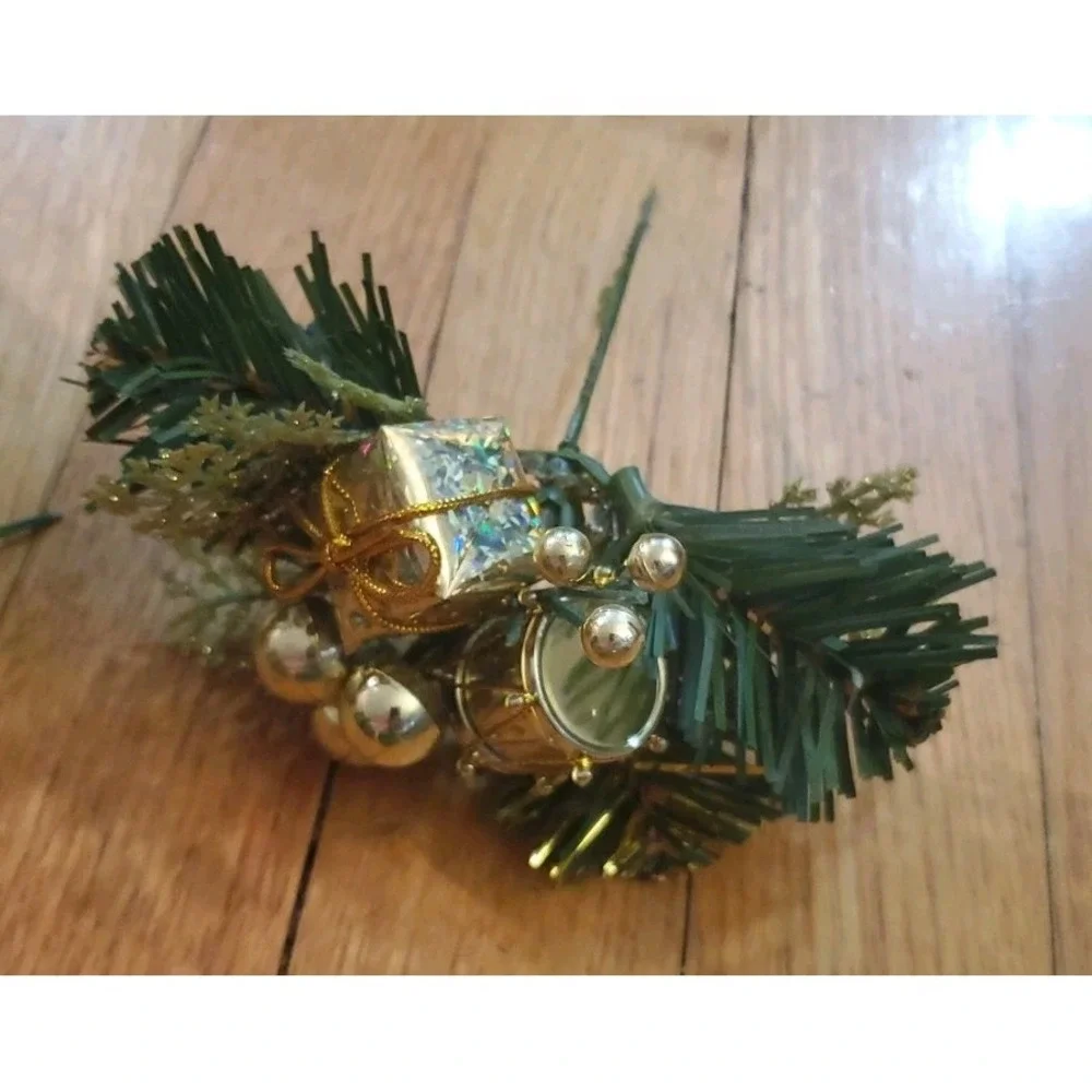 Artificial Pine Stem Fake Pine Cone Glitter Fruit Apple Gold Present Floral Pick